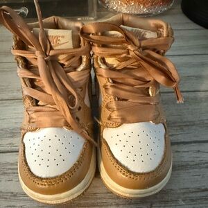 Nike Tan and White High-Top Sneakers